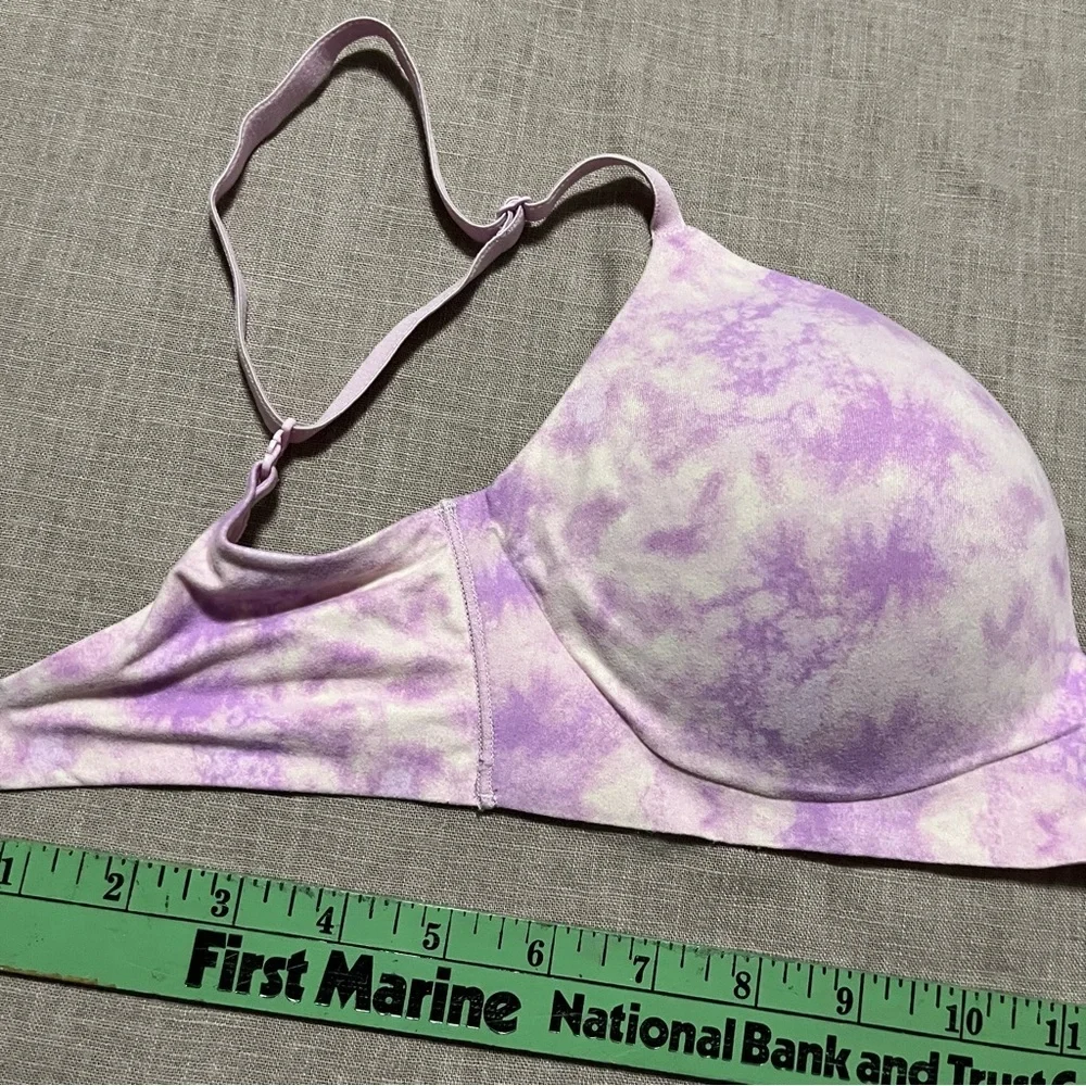 Victoria's Secret Pink Wear Everywhere Tie-Dye Push-Up Bra Size 32D purple
